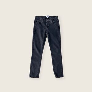 PAIGE Skyline ankle Peg in Crow Size 28